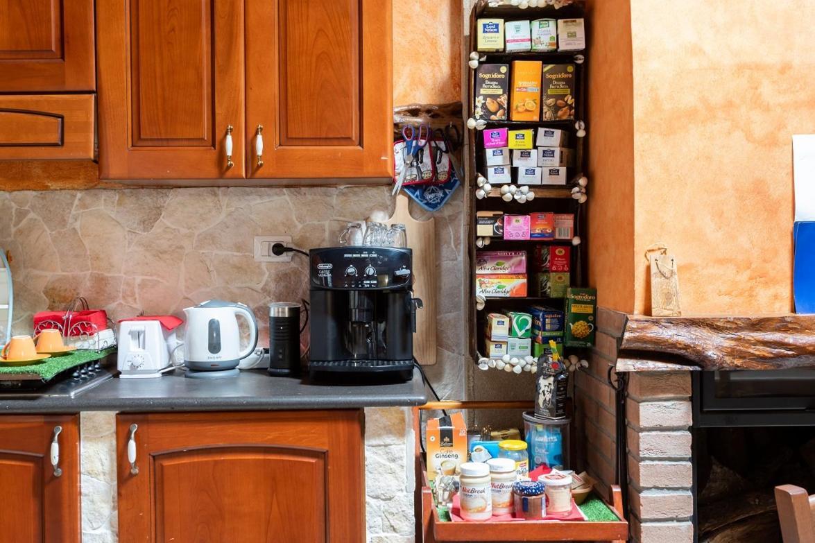 Affittacamere Shardana Cabras Ngoại thất bức ảnh